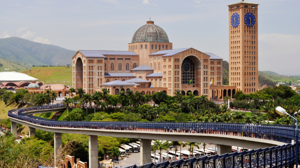 Destinos de destaque no Brasil e no exterior