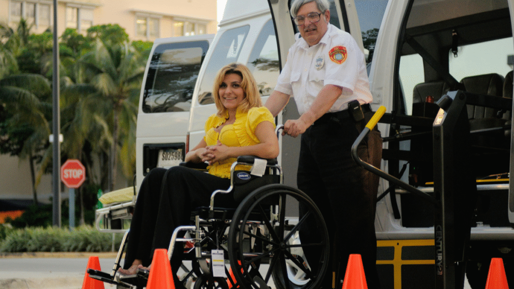 Transporte e hospedagem adaptados