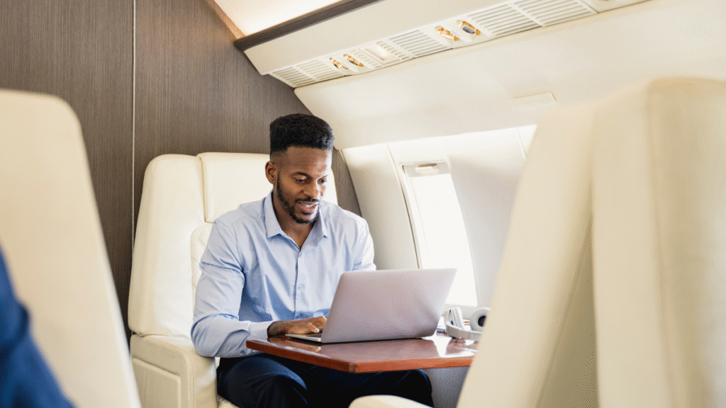 Como lidar com fuso horário e jet lag na terceira idade